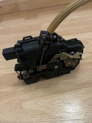 Despiece puerta Seat Leon