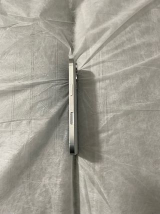 iPhone 16 Pro Blanco 800€ Algo negociables