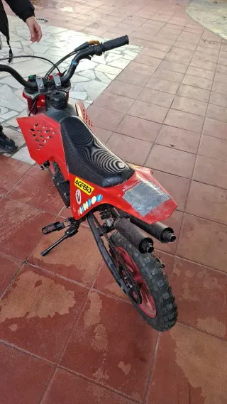 Moto infantil 50cc