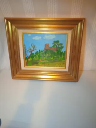 Marco de madera dorado