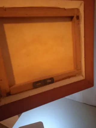 Marco de madera dorado