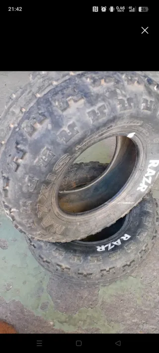 2 Ruedas Quad Maxxis Razr