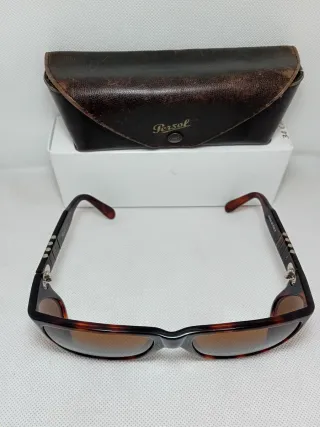Occhiali da sole vintage Persol Ratti 009
