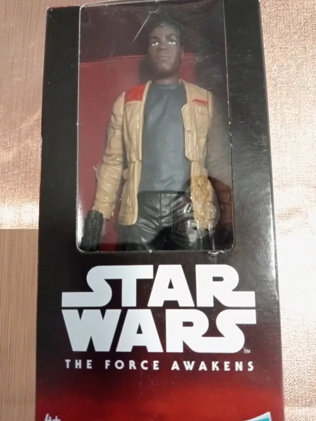 Figura Star Wars Finn (Jakku) The Force Awakens