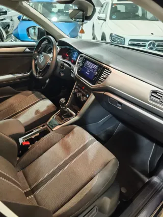 Volkswagen T-Roc 2021