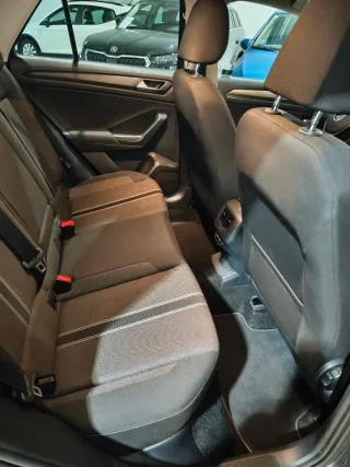 Volkswagen T-Roc 2021