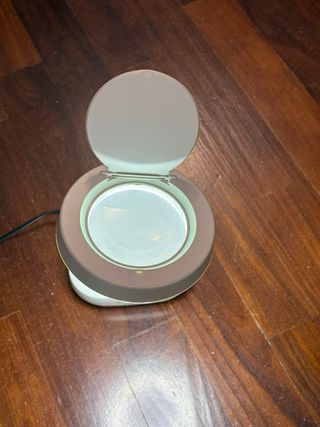 Lampada LED con Lente d'Ingrandimento HIT