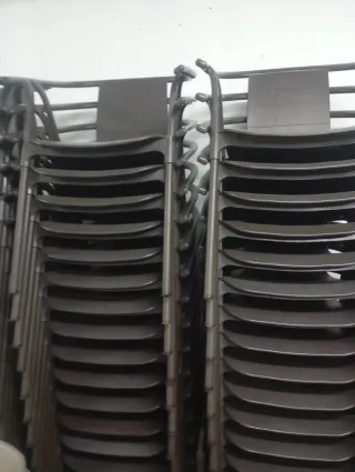 Sillas de bar apilables