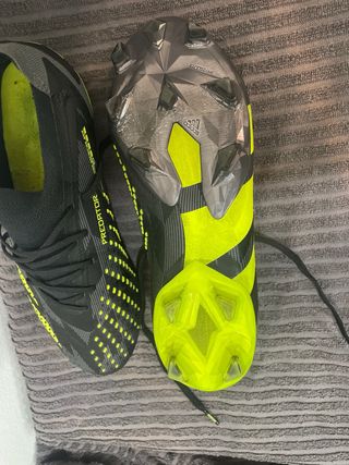 Botas de fútbol Adidas Predator