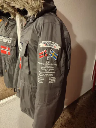 Chaqueta Norway caqui con Capucha