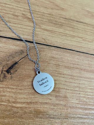 Collar Bad Gyal plateado