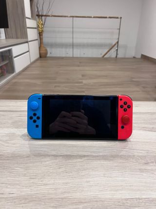 Nintendo Switch Completa Roja y Azul