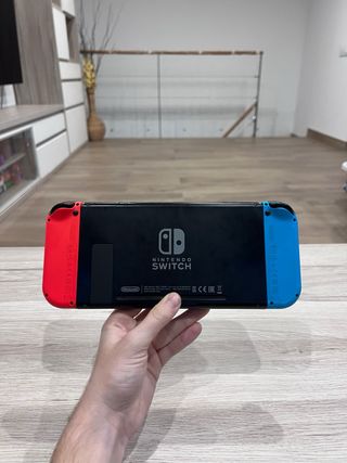 Nintendo Switch Completa Roja y Azul