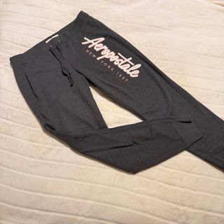 Conjunto Aeropostale Gris y Rosa