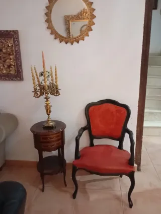 Sillón Isabelino Madera y Terciopelo