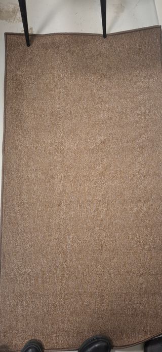 Tappeto in tessuto e lana