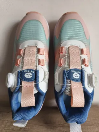 Zapatillas con ruedas PHTEER Talla 34 Sólo envío