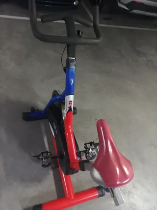 Bicicleta Estática Sprintbike Roja y Azul