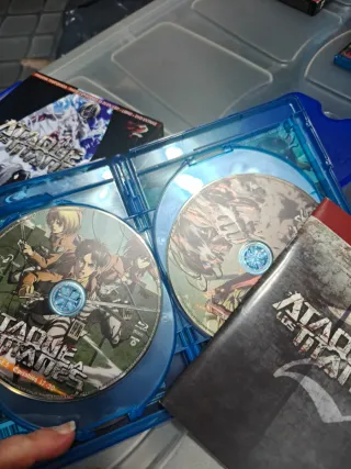 Ataque a los Titanes Blu-ray