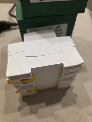 Interruptor Diferencial Schneider A9R61463 4P 63A