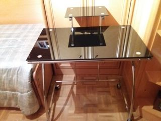 Mesa escritorio cristal y metal