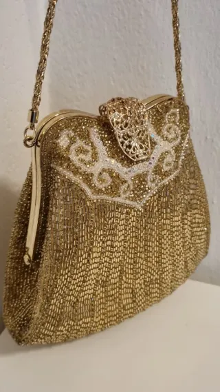 Pochette elegante giapponese dorata