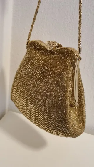 Pochette elegante giapponese dorata