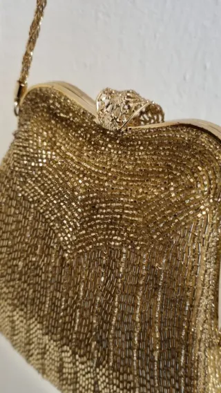 Pochette elegante giapponese dorata