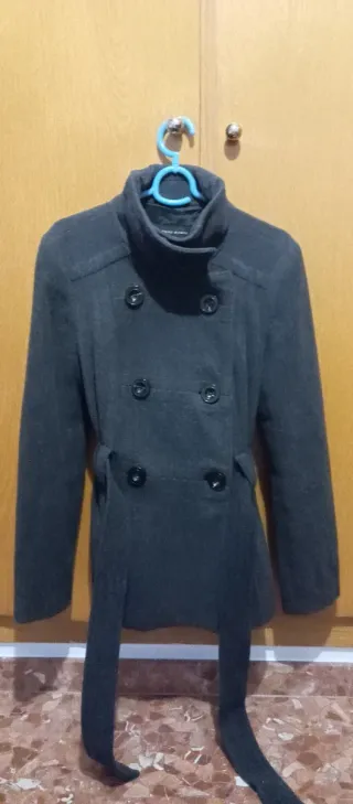 Abrigo gris Zara