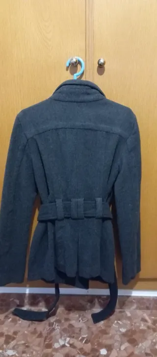 Abrigo gris Zara