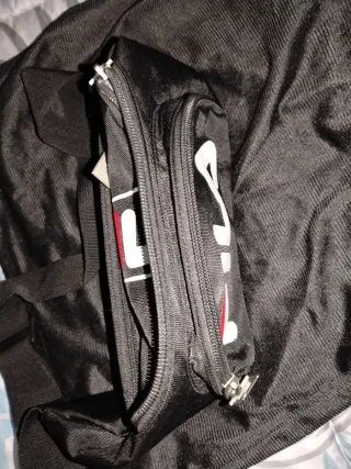 Riñonera Fila Negra