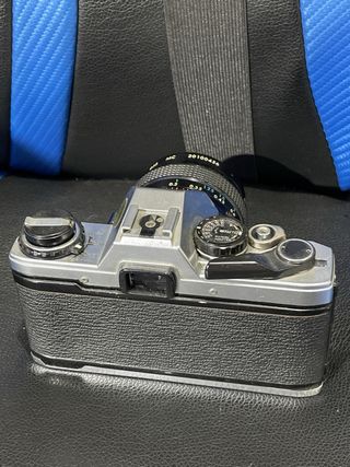 Olympus OM10 Cámara Analógica Plata