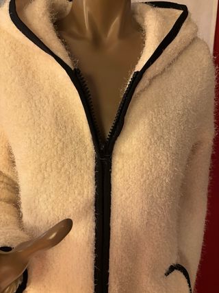 Trenca beige y negra Talla S