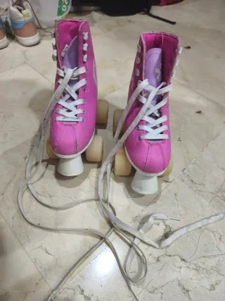 Patines Tijuana Rosa talla 34