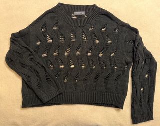 Jersey Stradivarius negro calado