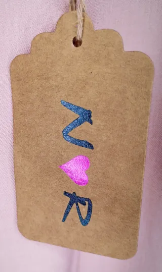 Pantalones de vestir rosas con cinturón