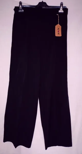 Pantalones de vestir rosas con cinturón