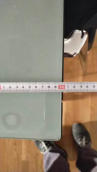 Mesa de comedor con 4 sillas