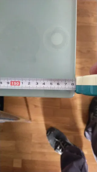 Mesa de comedor con 4 sillas