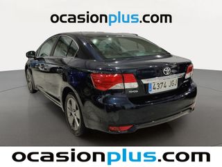 Toyota Avensis 120 D Advance 91 kW (124 CV)
