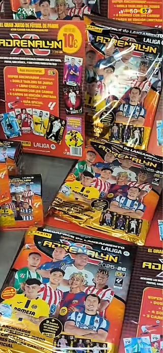 100 Sobres Panini Adrenalyn LaLiga 2025-26