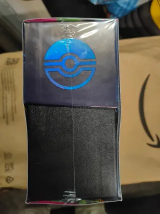 Caja Pokémon Mega Evolution Phantasmal Flames