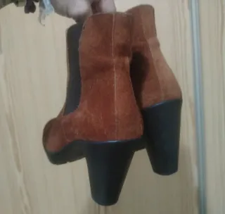 Botines Umber piel camel talla 37