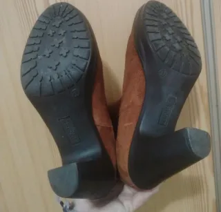 Botines Umber piel camel talla 37