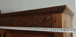 Armario Vitrina Madera maciza tallada