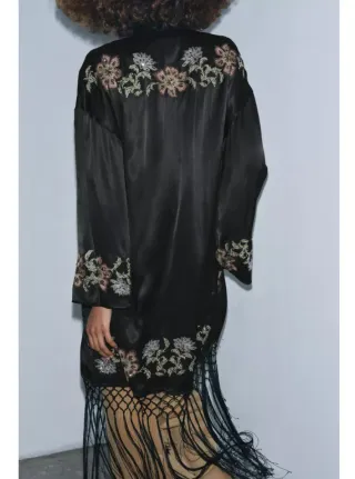 Kimono M/L Zara bordados flores flecos