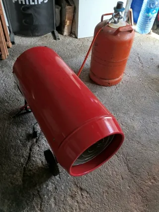 Estufa Industrial Roja y Naranja