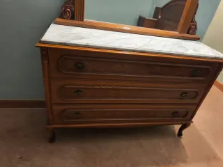 Conjunto Dormitorio Madera y Mármol
