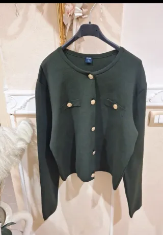 Cardigan donna verde con bottoni