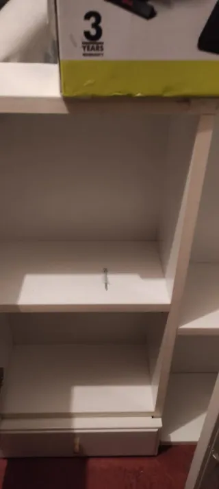 Armarios blancos de madera